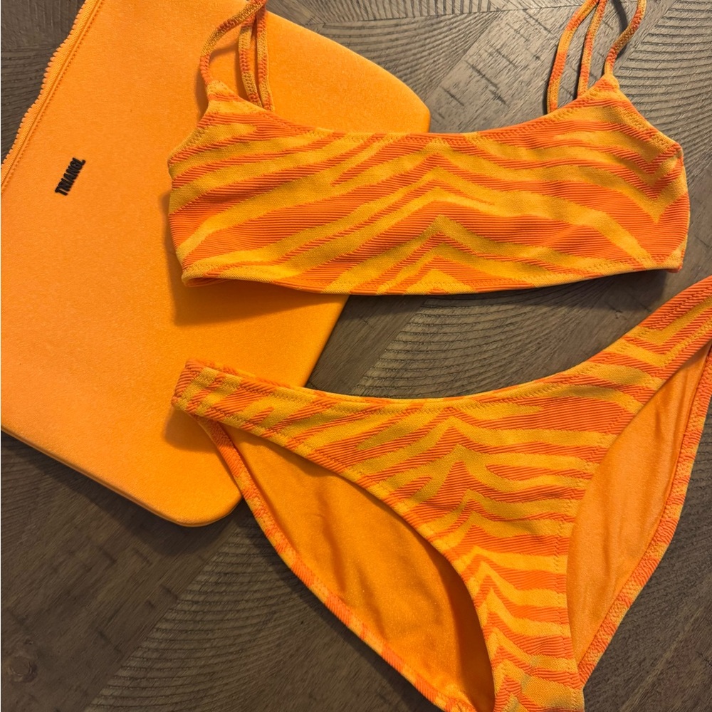 TRIANGL Bikini Set